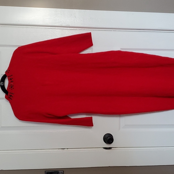 Red thick dress - Picture 8 of 13